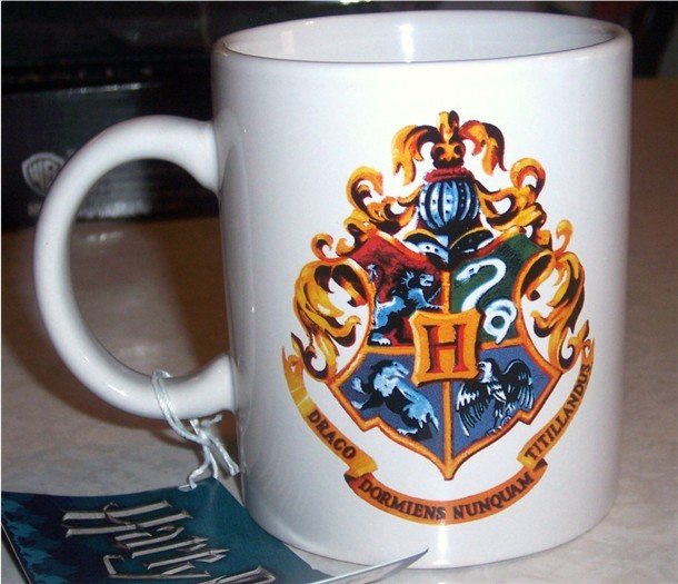 Harry Potter Hogwarts Mug Cup NEW