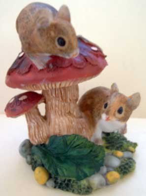 Mice on Mushroom Collectible Decor