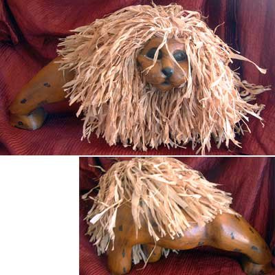 LION Wood & Rafia Pier 1 Big Cat Mint