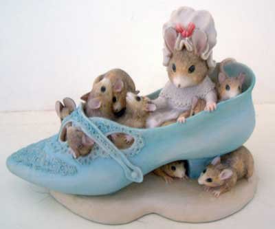 Mouse Mice 'Old Lady Who Lived in a Shoe' Signed Numbered