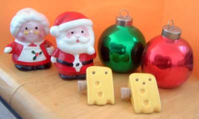 Shakers Lot /3 Enesco Holiday Ornaments Cheese w/ Cork Plugs
