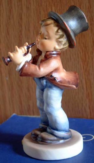 Serenade :: M.I. Hummel #85/0 :: TMK-6