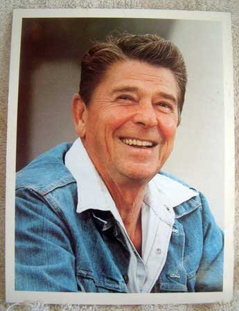 VINTAGE PHOTOGRAPH 13 : President Reagan Official White House Photo