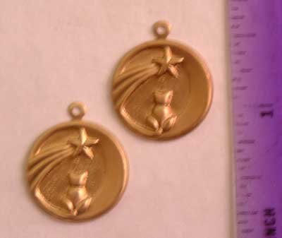 Kitten Cat Star Charms Set/2 Raw Brass Jewelry Craft Altered Art Clay Mold Design