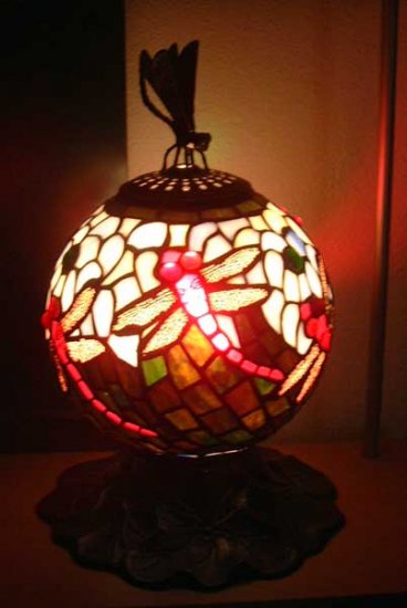 Tiffany Table Lamp Stain Glass Dragonfly Design MINT BEAUTY!