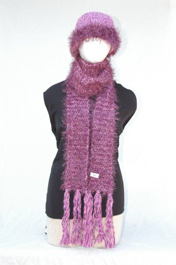 Handmade "pink/purple" Scarf/Hat Set