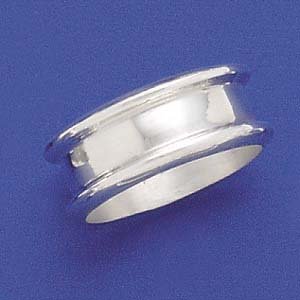 SILVER BAND RING