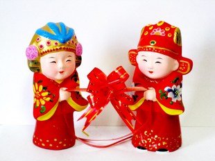 Hand Painted Clay Doll w06017