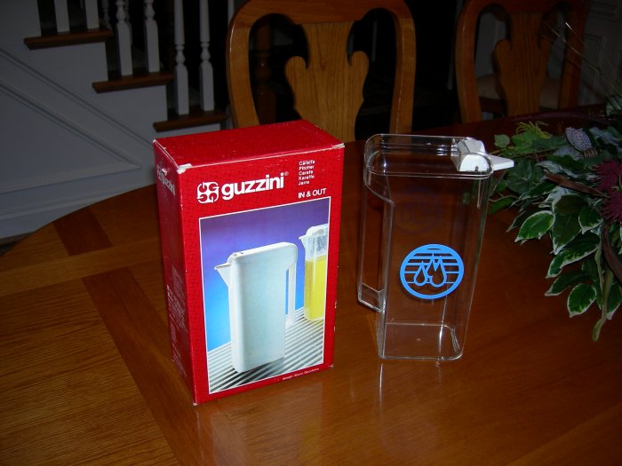 Guzzini Carafe Acrylic Italian Water Pitcher Fridge