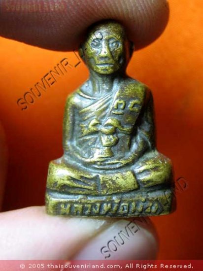 0001-OLD AMULET THAI BUDDHA TALISMAN LP MUI MONK SPIRIT