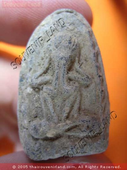 1070-VINTAGE OLD THAI BUDDHA AMULET MONK LP PI-LAN