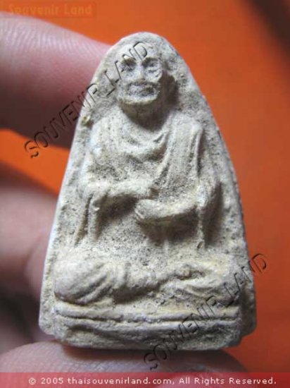 1046-VINTAGE OLD THAI BUDDHA AMULET SOMDEJ TOH