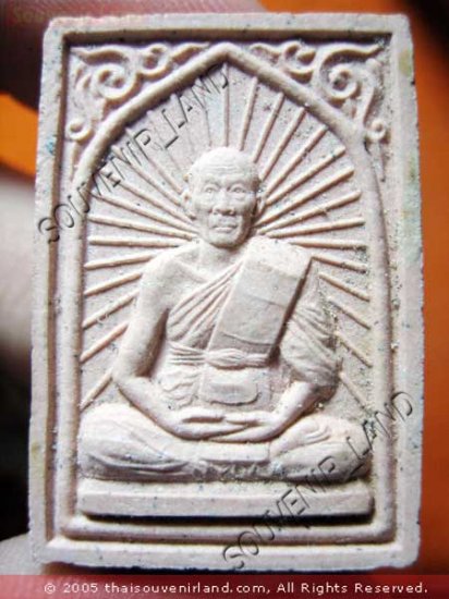 1009-OLD THAI BUDDHA AMULET SOMDEJ LP SA-KORN PAI-KUMAN