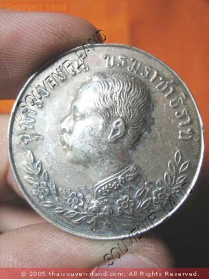 0913-OLD THAI BUDDHA AMULET COIN KING RAMA-5 VICTORY