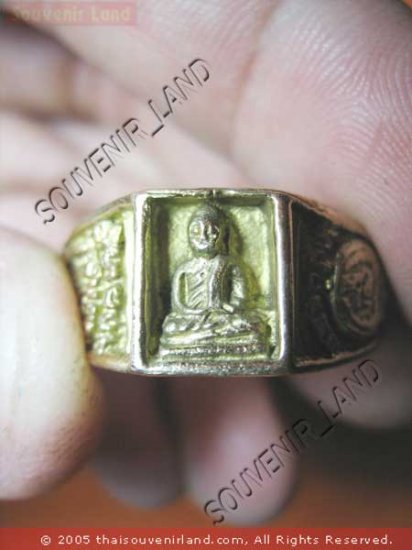 0793-VINTAGE OLD RARE THAI BUDDHA AMULET RING LP NGERN
