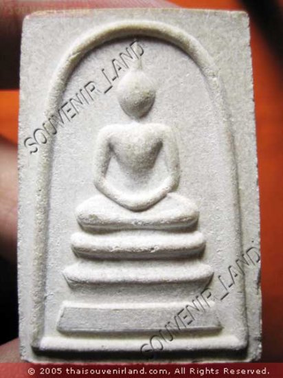 0766-BUDDHA AMULET THAI CHARM TABLET SOMDEJ LP GUYE
