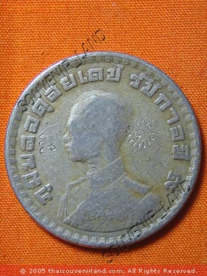 0632-THAI BUDDHA AMULET KING RAMA 9 COIN LP THOE RICH
