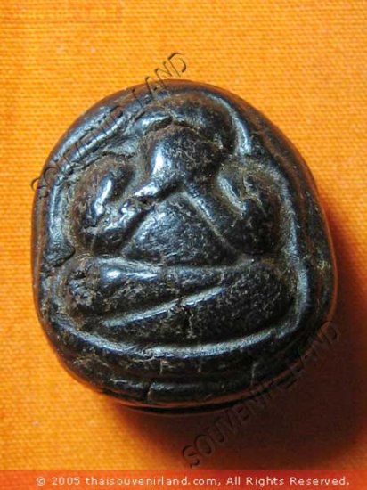 0631-THAI BUDDHIST AMULET CLOSE EYE PHA-PIT-TAH LP GAWE