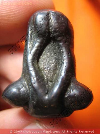 0615-THAI BUDDHIST AMULET CLOSE EYE PHA-PIT-TAH LP NARK