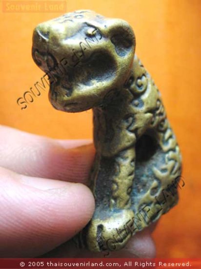 0549-THAI BUDDHA AMULET MONK LP PERN TIGER MONK MAGIC
