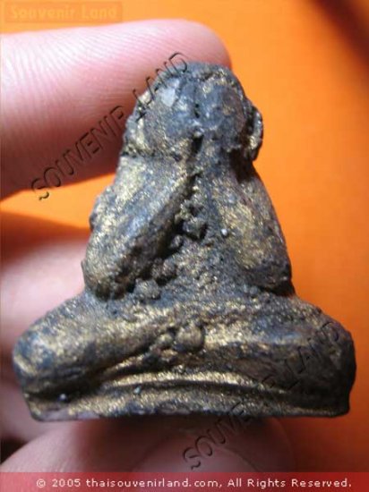 0501-THAI BUDDHA AMULET CLOSE EYE PHA-PIT-TAH WAT NUNG