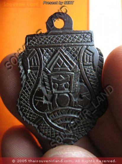 M349-OLD THAI BUDDHA AMULET LA-HOO LP NOI COCONUT SHELL