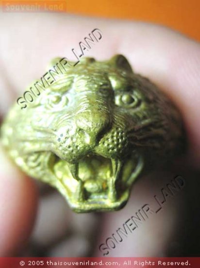 0202-VINTAGE THAI MAGIC BUDDHA AMULET RING MONK PERN TI