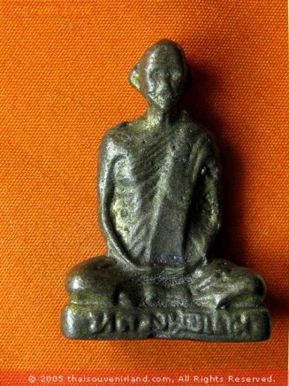 M211-VINTAGE REAL THAI BUDDHA AMULET STATUE LP DERM OLD