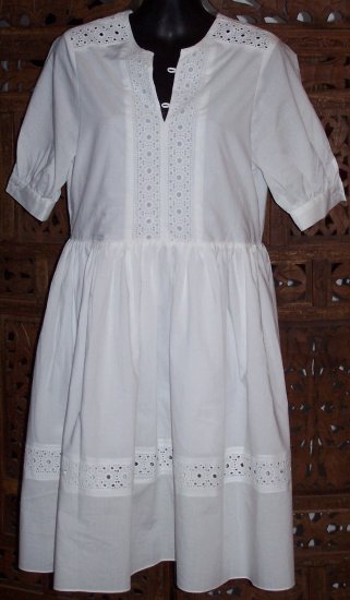 CHLOE RUNWAY VINTAGE STYLE WHITE COTTON SMOCK DRESS