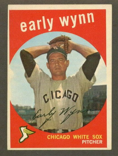 1959 Topps baseball set # 260 Early Wynn HOF Chicago White Sox