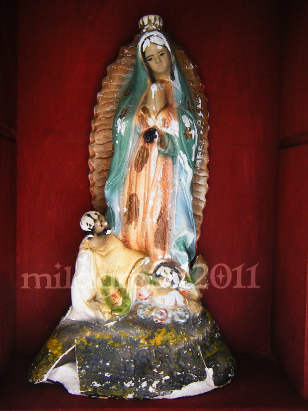 Our Lady of Guadalupe with San Juan Diego Antique Statue Nicho