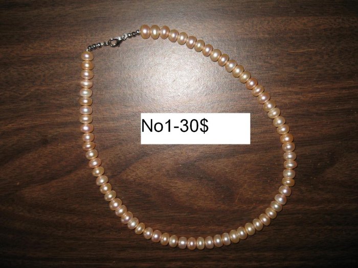 Freshwater pearl necklace