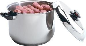 New - HealthSmart 9 Element 16 Qt. Waterless Stock Pot with Steam Ventilation Knob