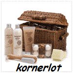 Sandalwood Scented Spa Basket
