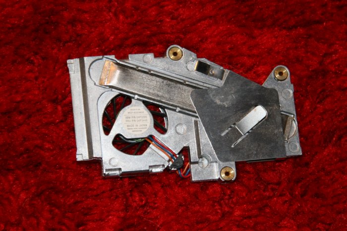 IBM THINKPAD A20 SERIES PROCESSOR COOLING FAN 04P3295!!!
