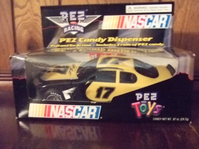 Nascar Racing Pez Candy Dispenser Yellow # 17 Matt Kenseth