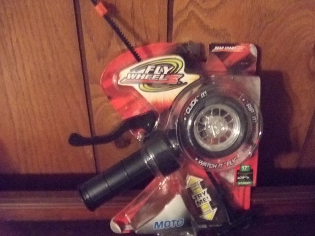 Road Champ Fly Wheels Basic Toy