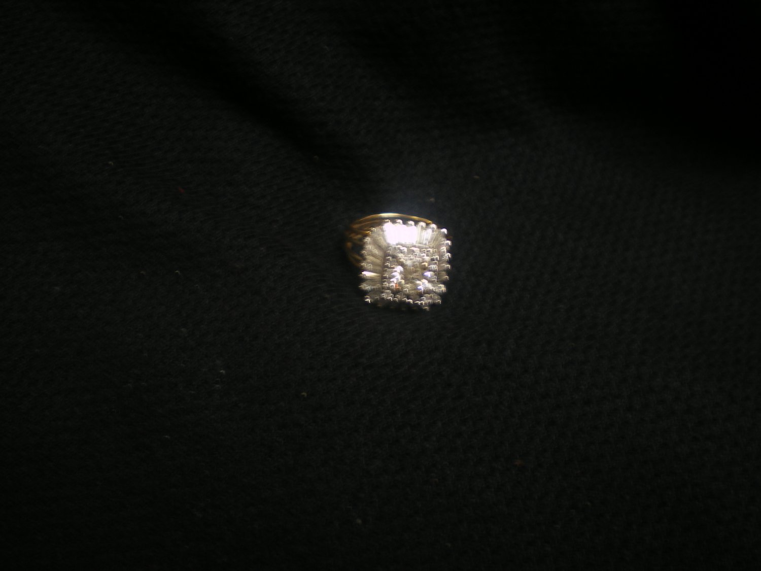 7.3 gram ladies two tone gold ring