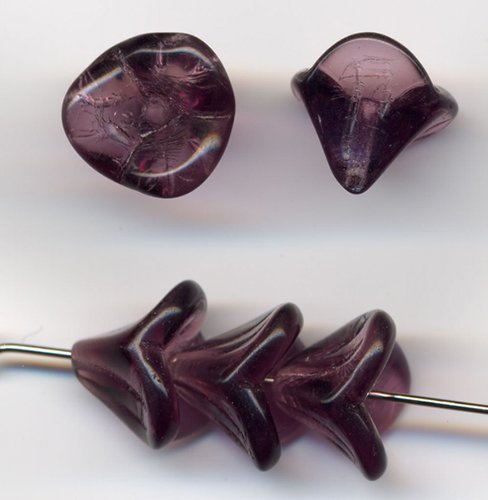 Amethyst 3 Petal Glass Flower Beads Czech 15 Pcs