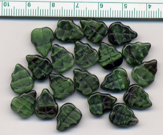 20 Christmas Ivy Holly Green Leaves Czech Glass Beads