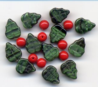 Christmas Ivy Leaves w Winter Holly Red Berry Bead Mix