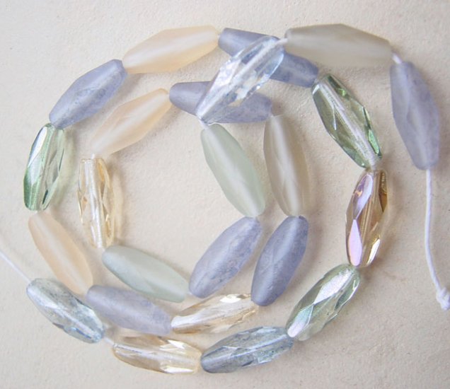 25 Faceted Glass Beads Beach Sea Czech Crystal Mix SpaghettiI