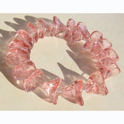 Old Rose Pink 3 Petals Glass Trumpet Flower Beads New Color