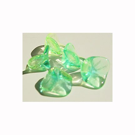 Green Jonquil Aqua 3 Petal Flower Trumpet Glass Beads