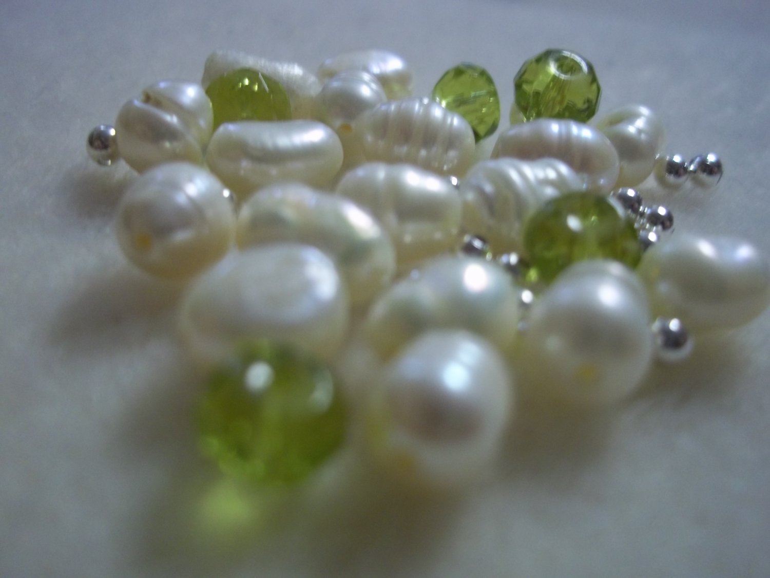 Beaded Bracelet Kit - Freshwater Pearl & Green