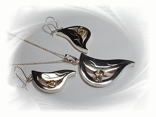 Artisian Handcrafted Designer Sterling Silver Leaf Pendant and Earring Set With Gold Deco