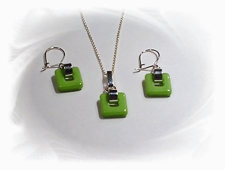 Artisian Handcrafted Designer Sterling Silver Green Glass Coral Earrings and Pendant Set