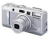 FinePix F700 - 6.2 megapixels 3X Optical Zoom Digital Camera