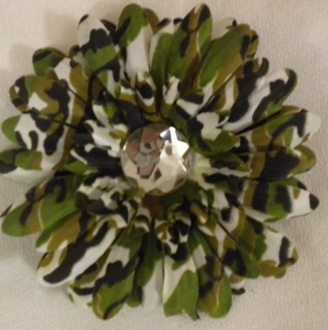 4" Camouflage Daisy Hair Clip