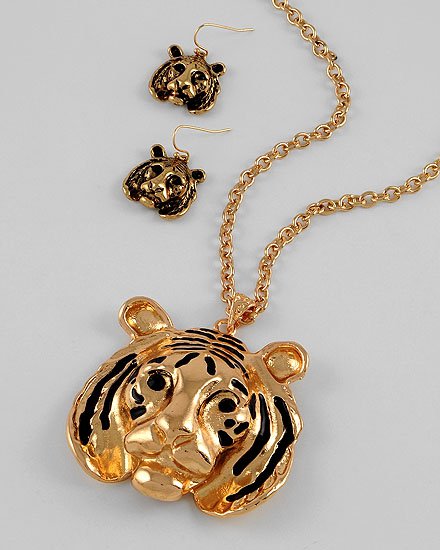 Long Tiger Pendant Necklace & Fish Hook Earring Set